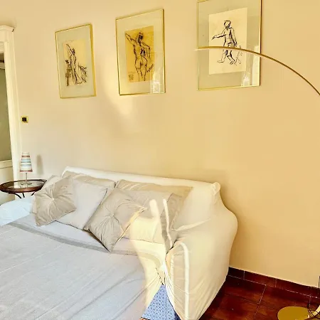 Casa Juliett Royal Terraces アパート