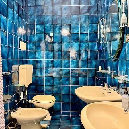 Casa Juliett Royal Terraces アパート